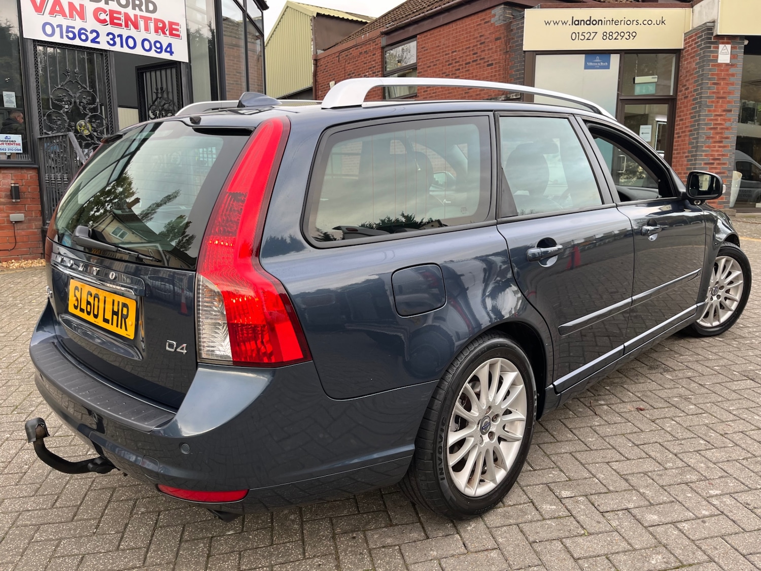 Used Volvo V50 2010 for sale - 76482772: Photo 9