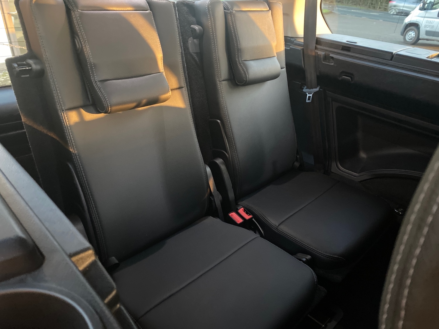 Used Land Rover Discovery 2014 for sale - 77223101: Photo 10