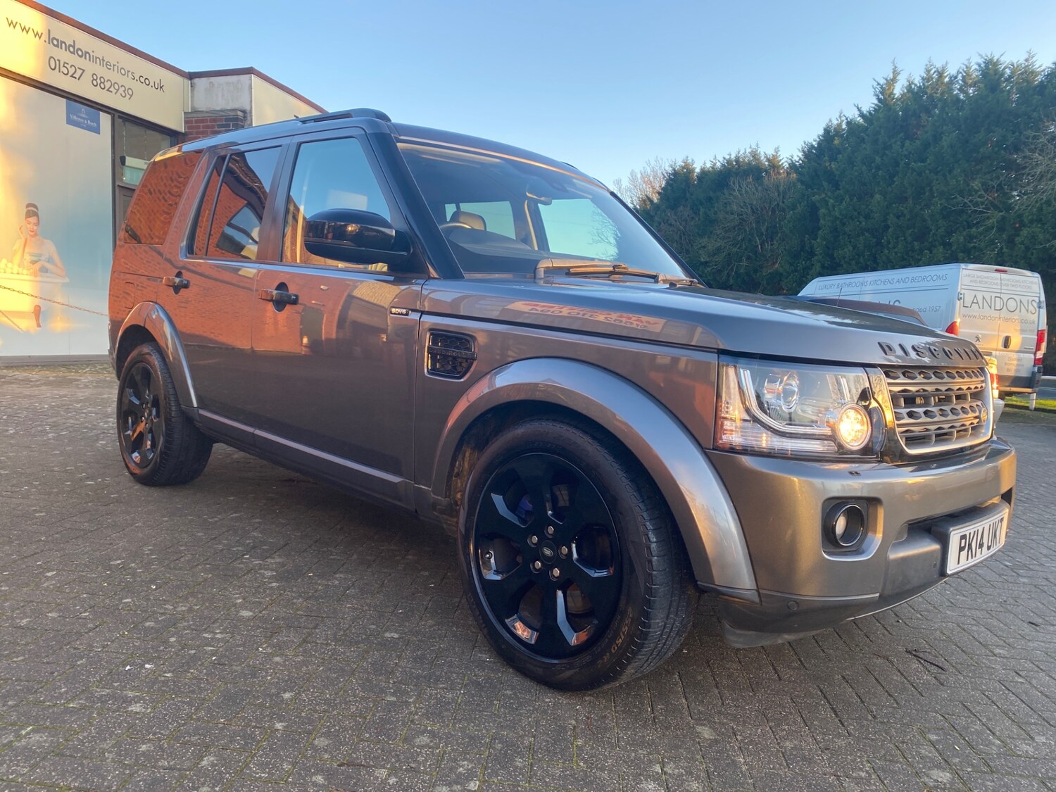 Used Land Rover Discovery 2014 for sale - 77223101: Photo 2