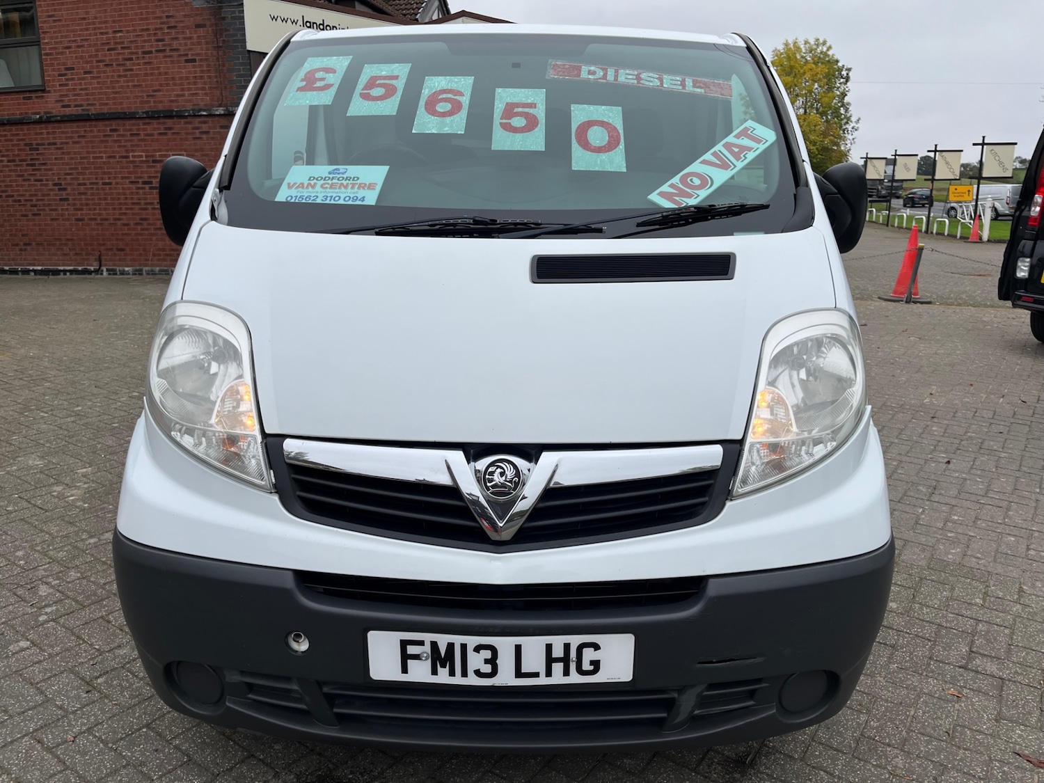 Used Vauxhall Vivaro 2013 for sale - 76305709: Photo 2