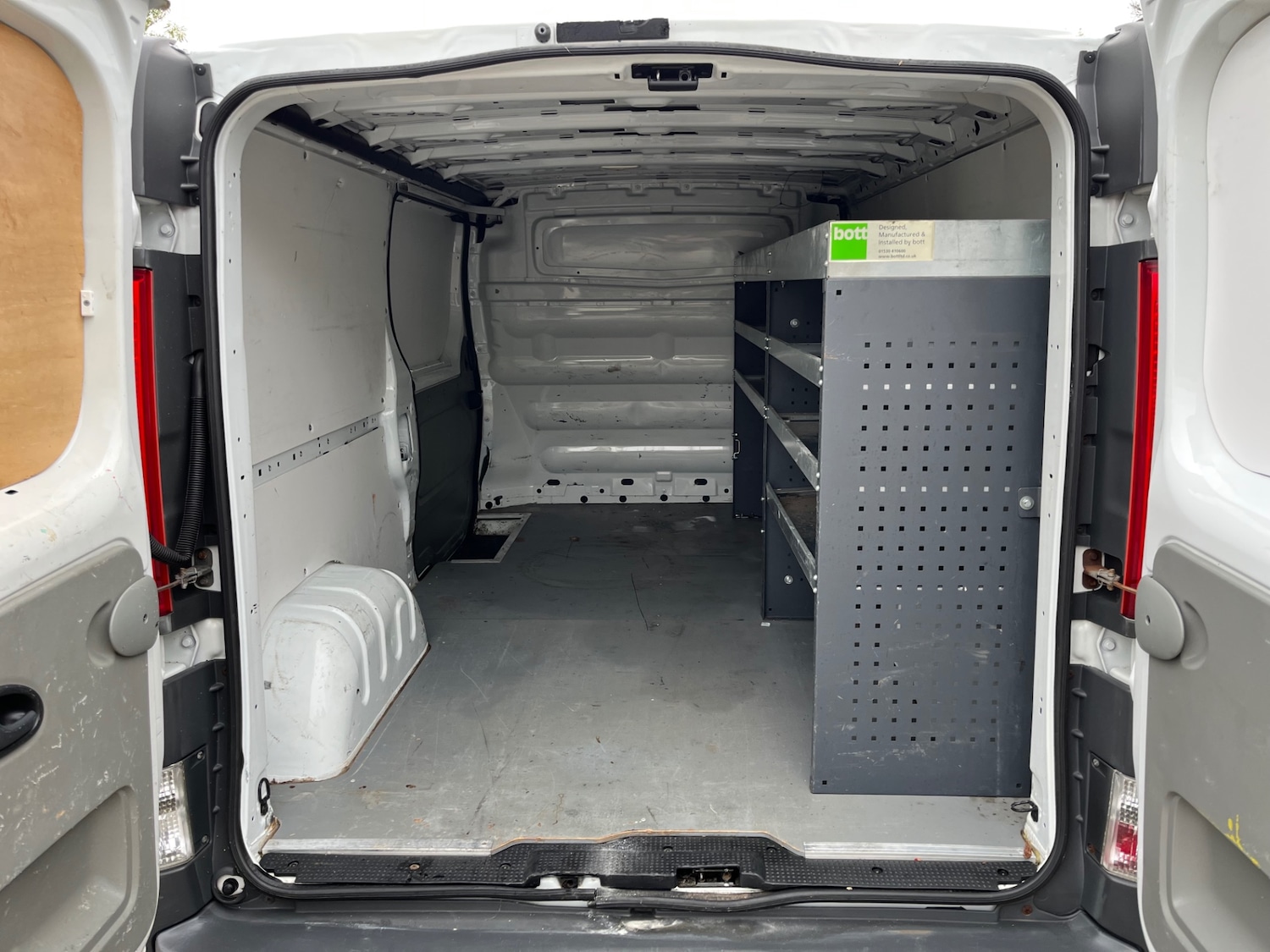 Used Vauxhall Vivaro 2013 for sale - 76305709: Photo 8