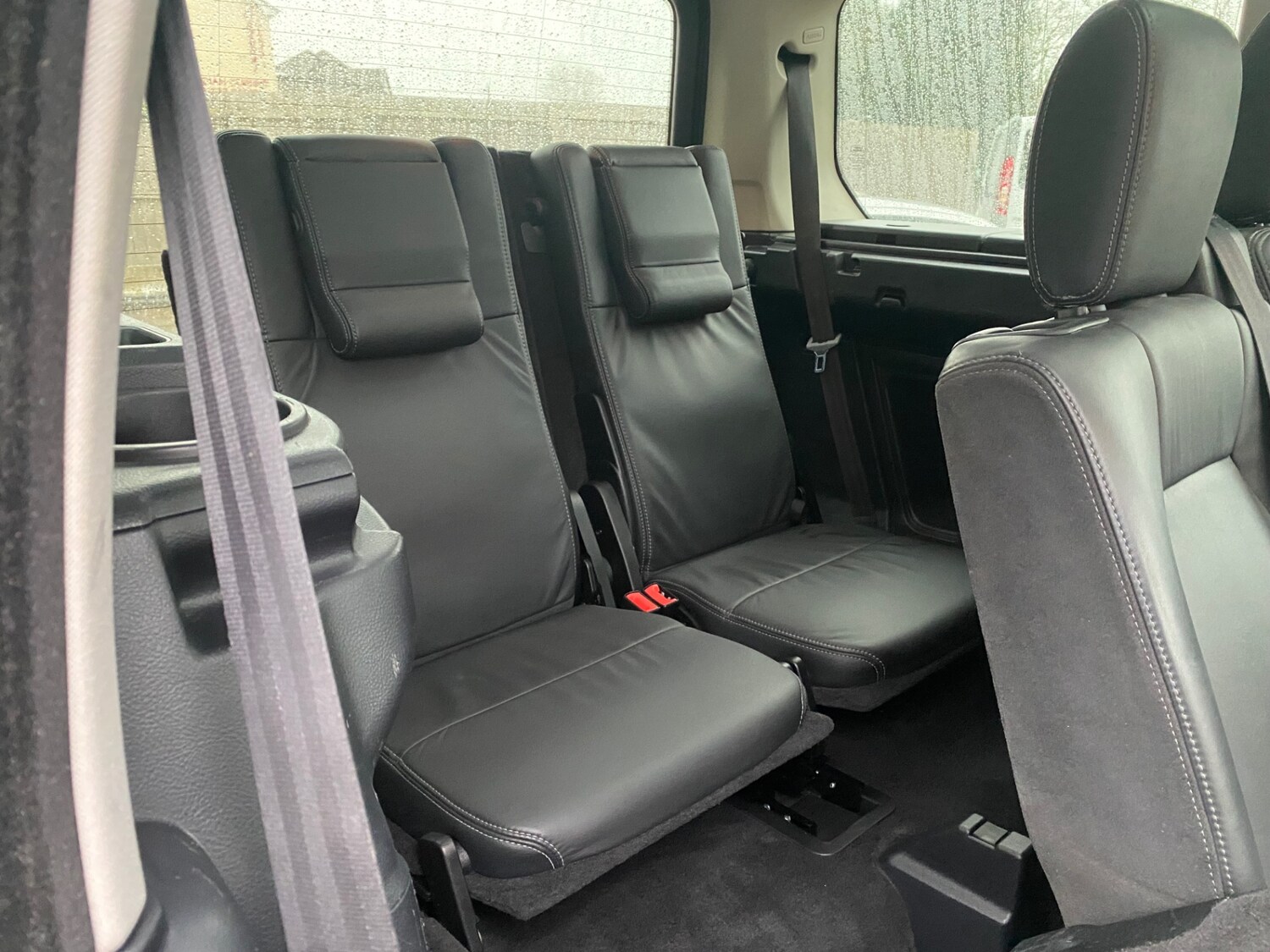 Used Land Rover Discovery 2015 for sale - 76835951: Photo 18