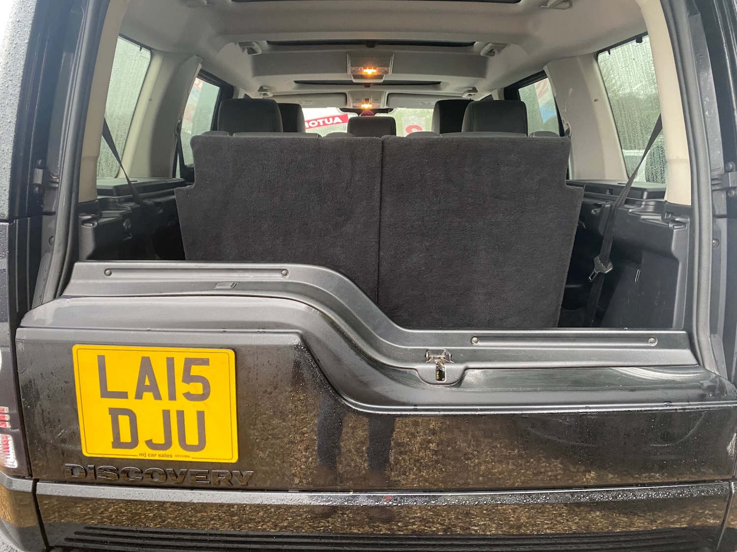 Used Land Rover Discovery 2015 for sale - 76835951: Photo 9