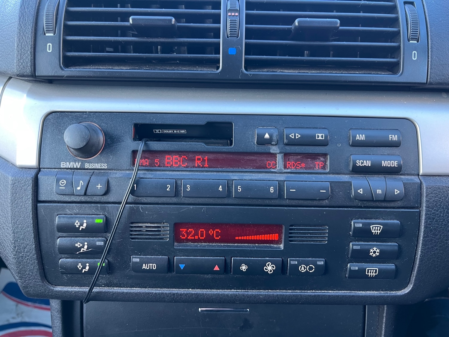 Used BMW 3 Series 2002 for sale - 77162381: Photo 19