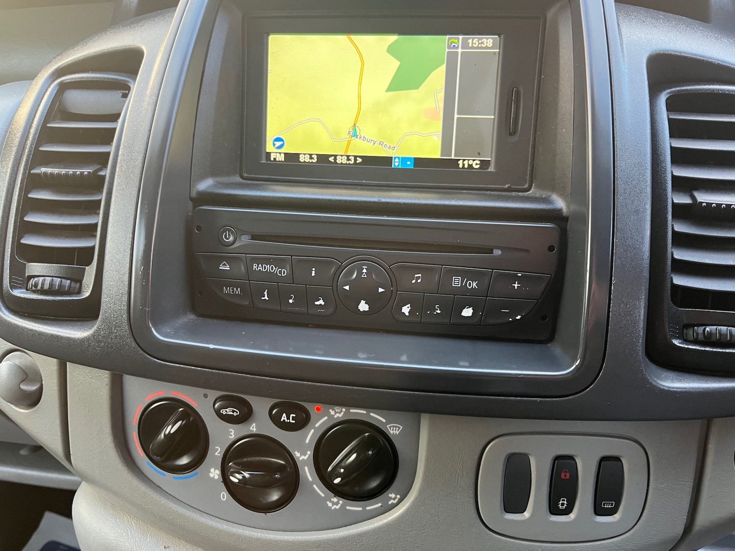 Used Renault Trafic 2011 for sale - 76401837: Photo 13