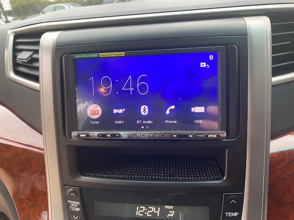 Used Toyota Vellfire 2019 for sale - 76170858: Photo 11