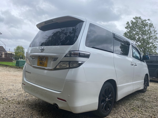 Used Toyota Vellfire 2019 for sale - 76170858: Photo 3
