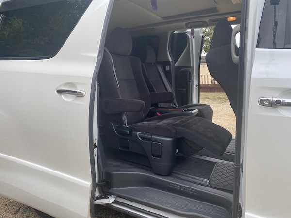 Used Toyota Vellfire 2019 for sale - 76170858: Photo 7
