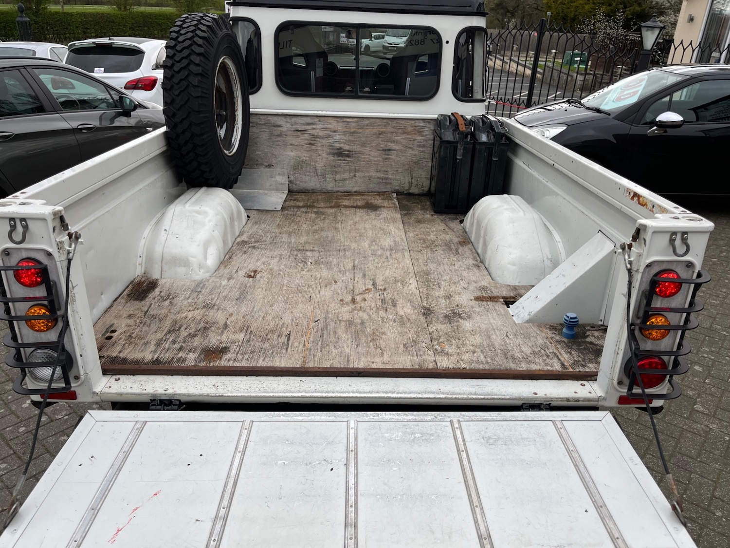 Used Land Rover Defender 2008 for sale - 78045333: Photo 5