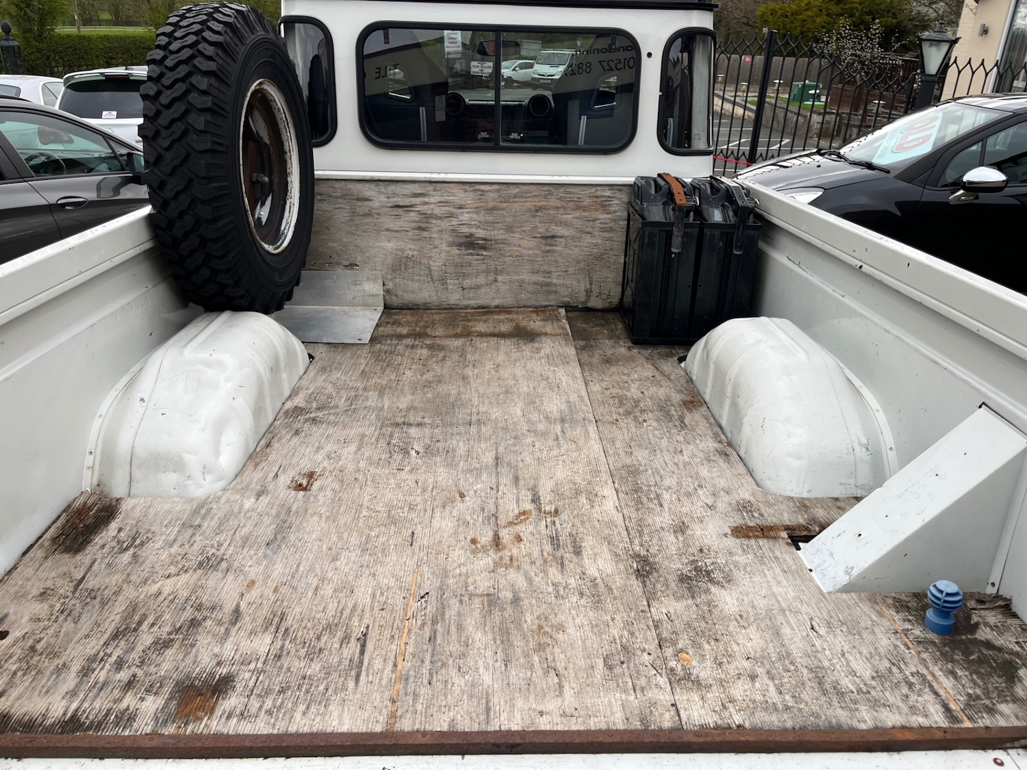 Used Land Rover Defender 2008 for sale - 78045333: Photo 6