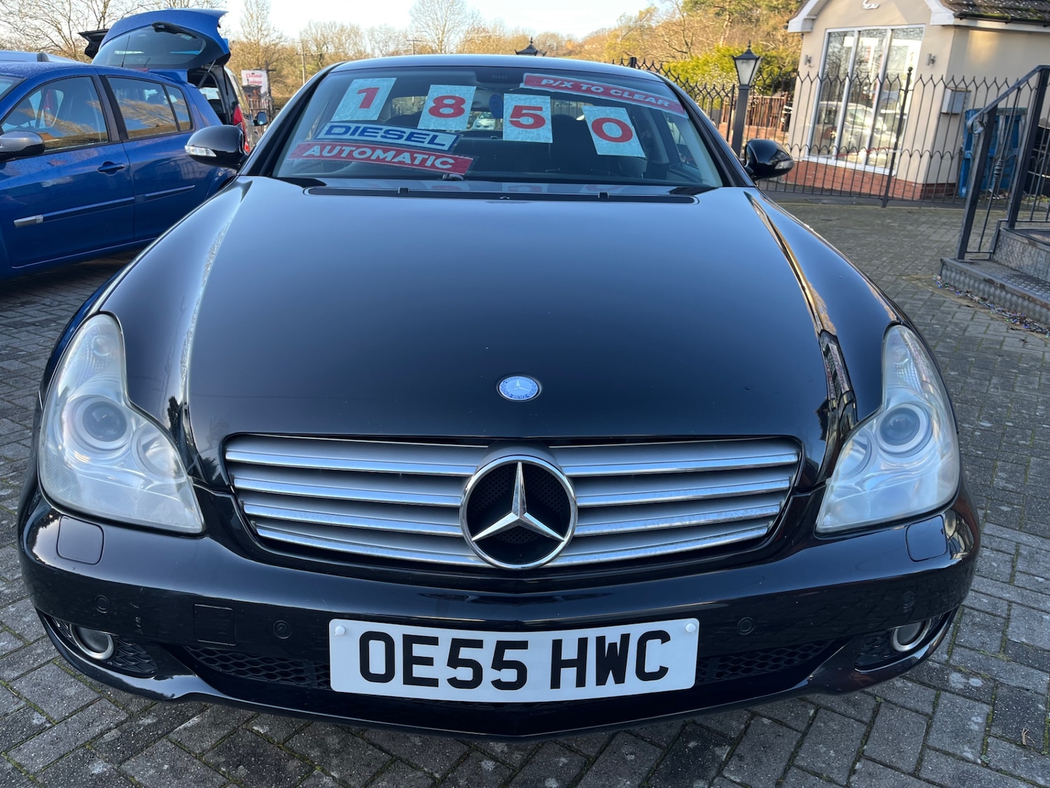Used Mercedes-Benz CLS 2005 for sale - 77162007: Photo 3
