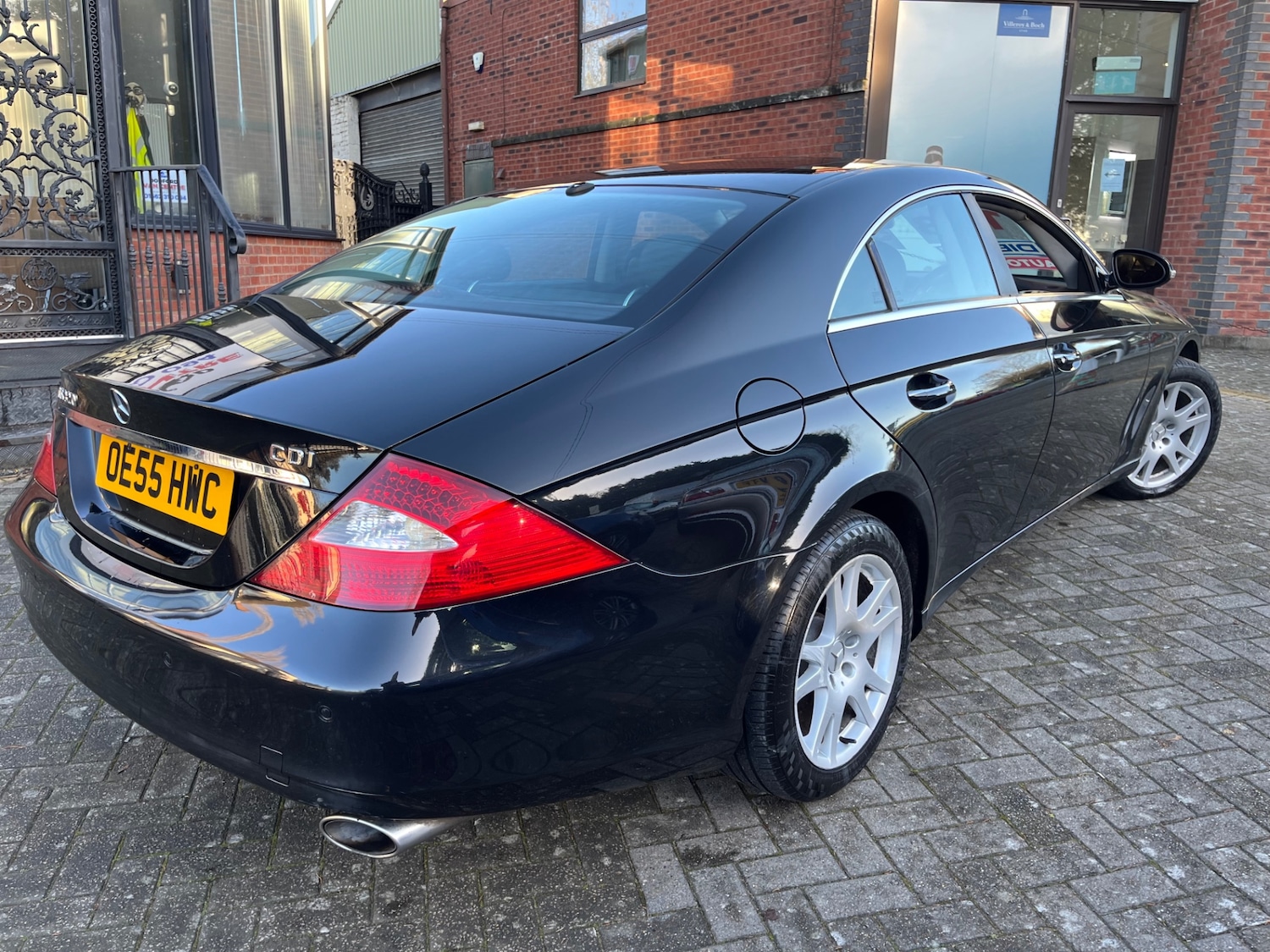 Used Mercedes-Benz CLS 2005 for sale - 77162007: Photo 8