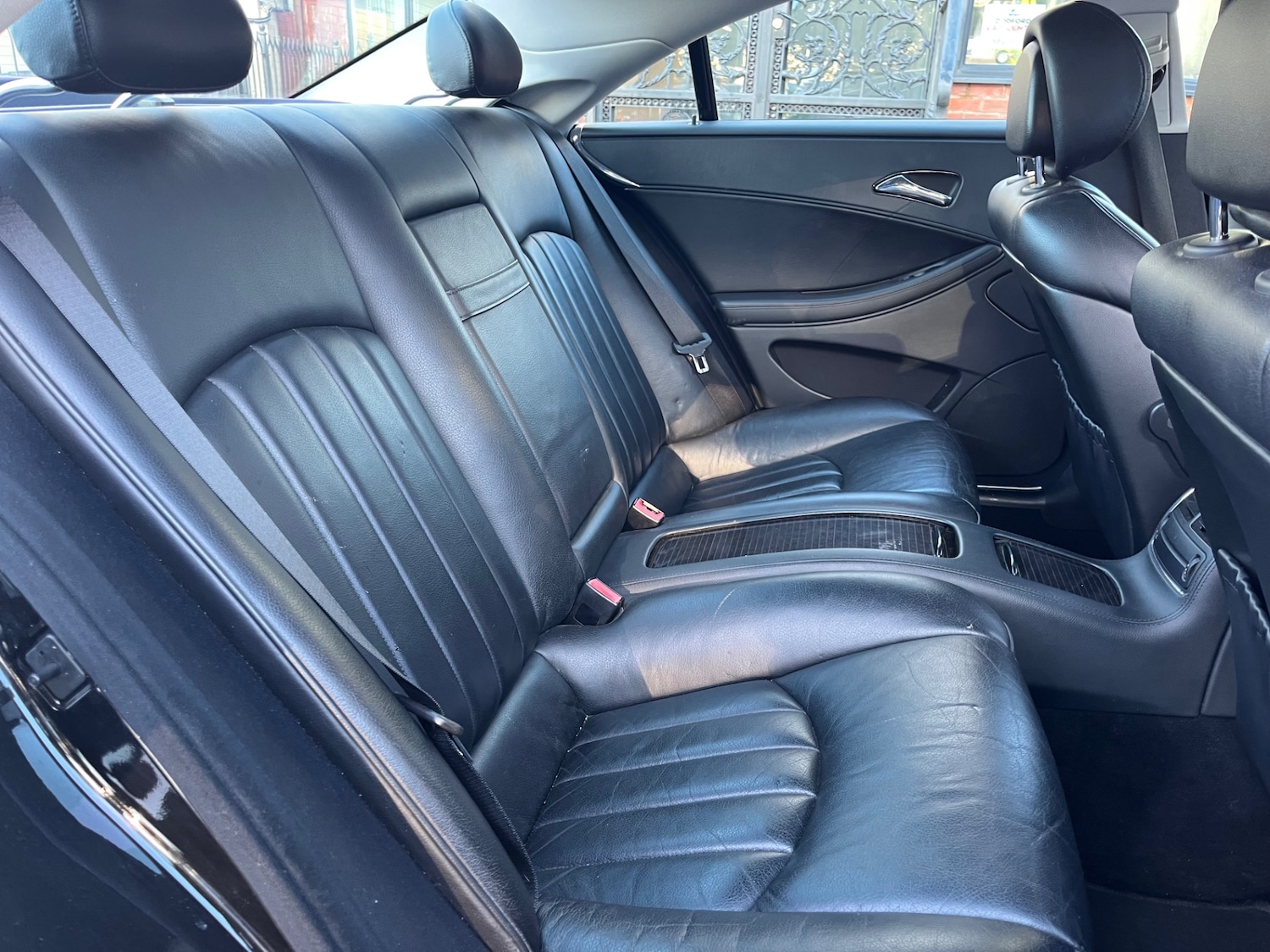 Used Mercedes-Benz CLS 2005 for sale - 77162007: Photo 9