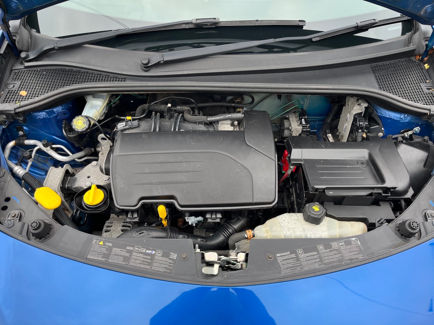 Used Renault Clio 2011 for sale - 76305734: Photo 3