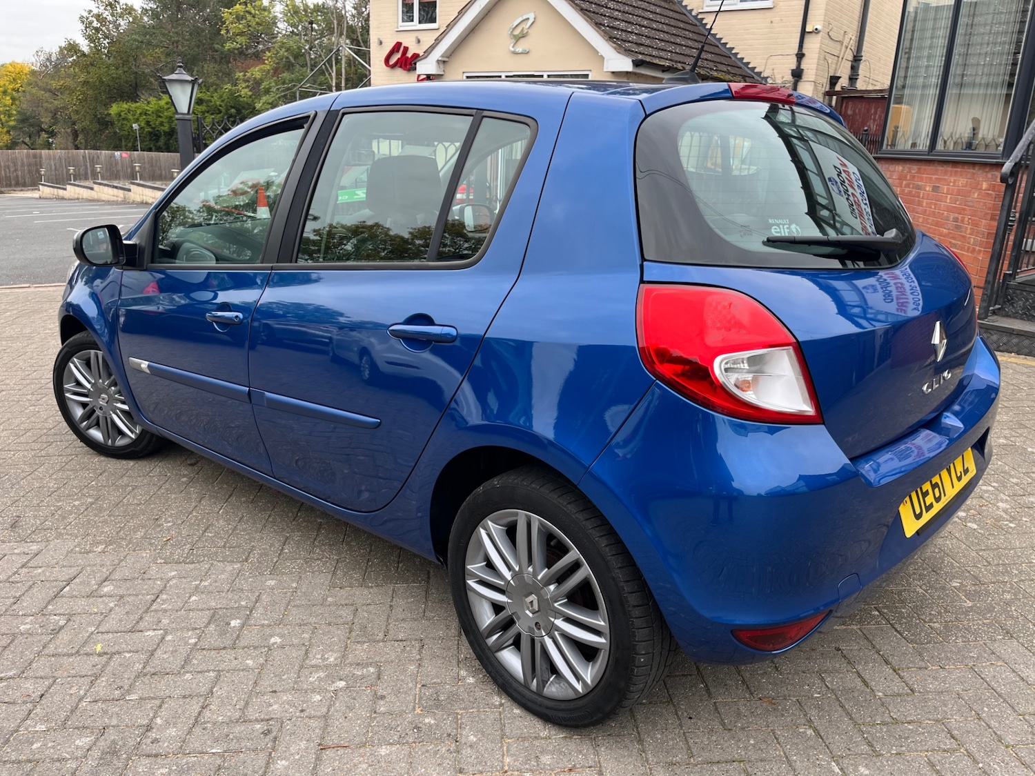 Used Renault Clio 2011 for sale - 76305734: Photo 5
