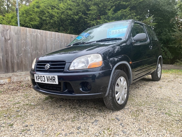 Used Suzuki Ignis 2003 for sale - 76302520: Photo 1