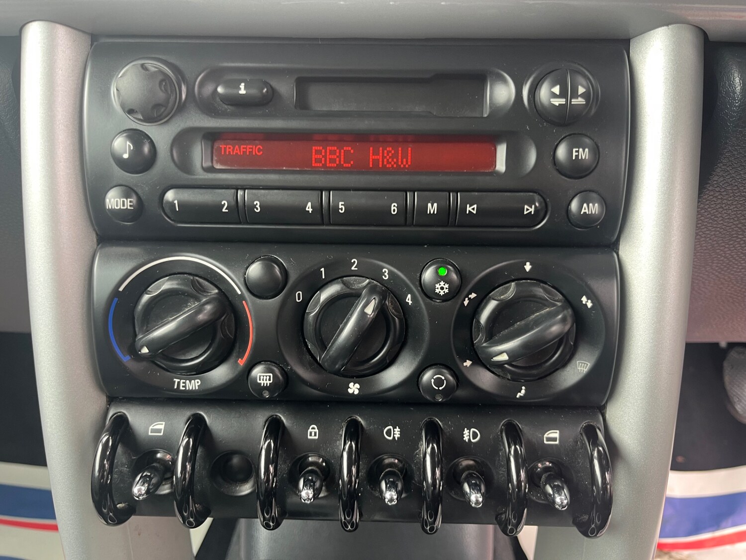 Used MINI Hatch 2003 for sale - 77475714: Photo 11