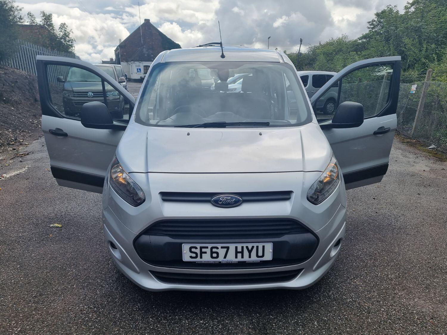 Used Ford Grand Tourneo Connect 2017 for sale - 76794422: Photo 20