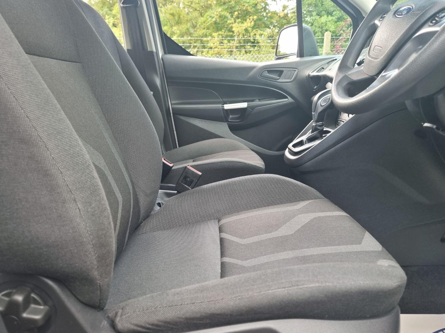 Used Ford Grand Tourneo Connect 2017 for sale - 76794422: Photo 31