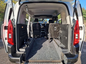 Used Citroen Berlingo 2021 for sale - 76625525: Photo