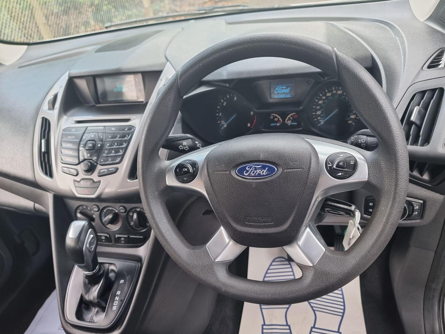 Used Ford Grand Tourneo Connect 2017 for sale - 76625528: Photo 33