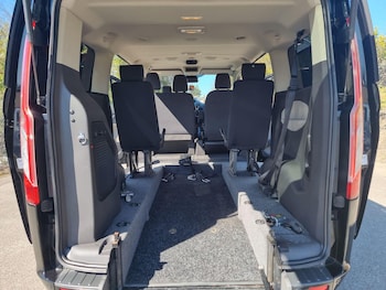 Used Ford Tourneo Custom 2017 for sale - 76625524: Photo