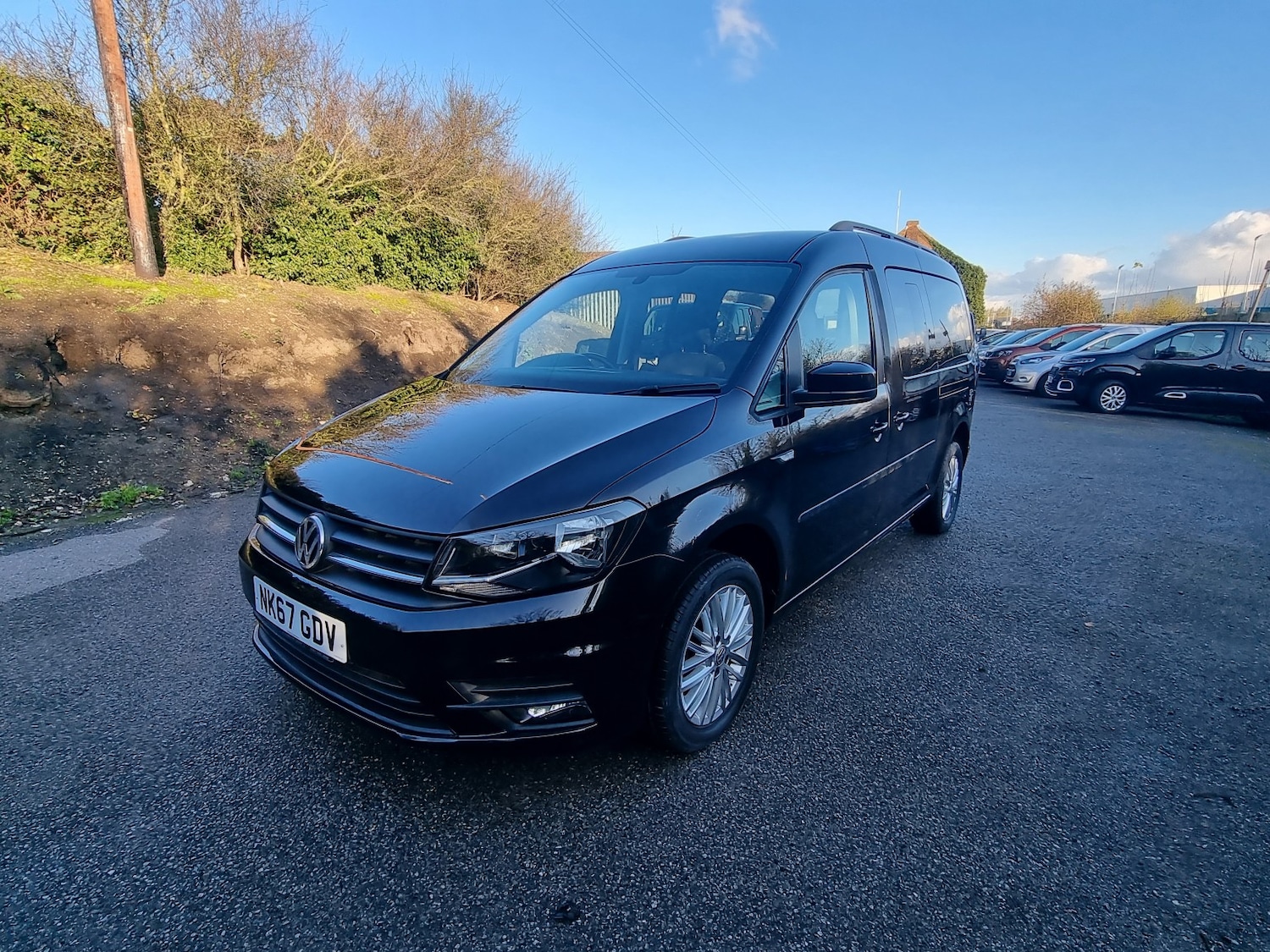 Used Volkswagen Caddy Maxi Life 2018 for sale - 76982793: Photo 10