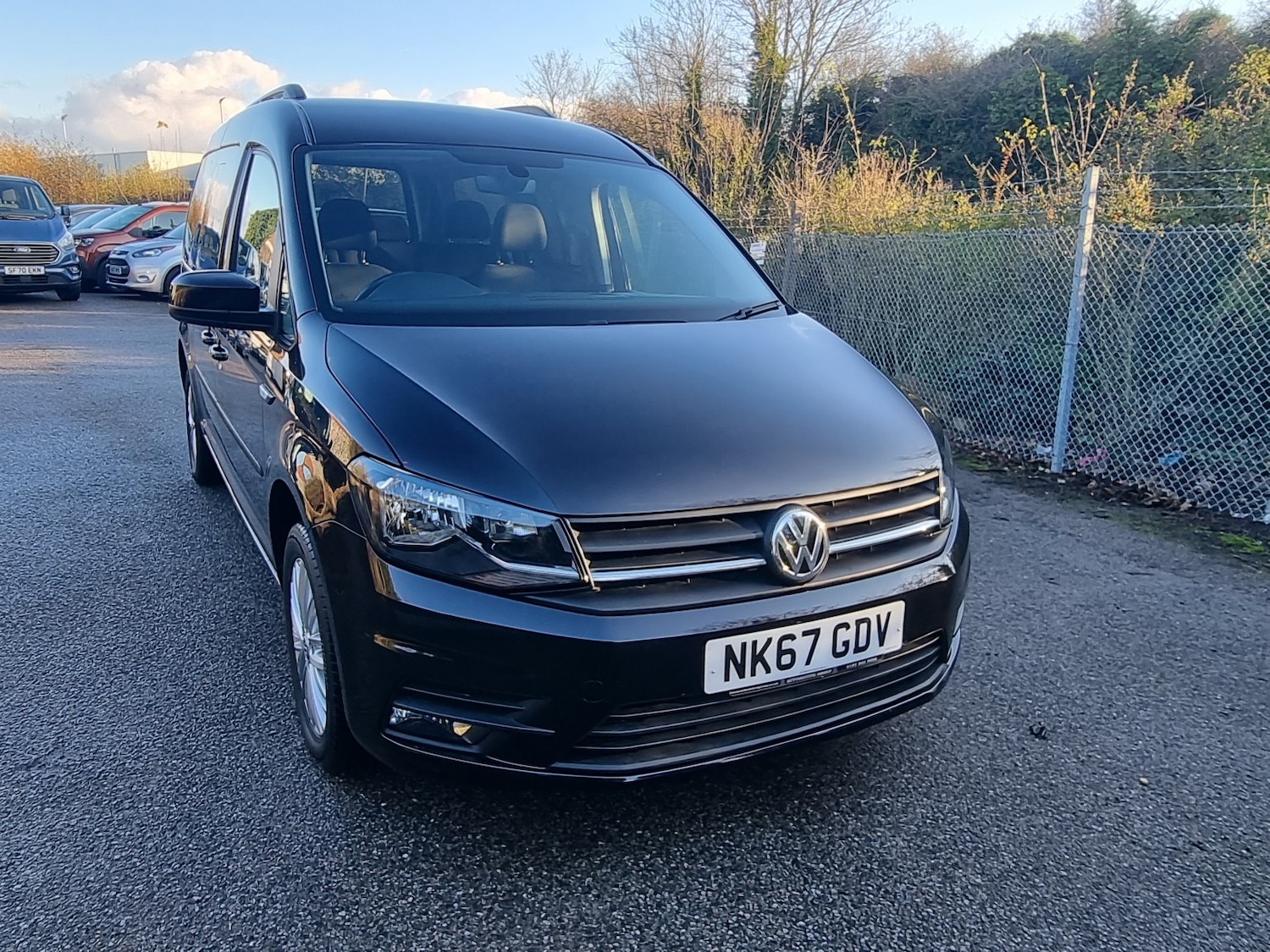 Used Volkswagen Caddy Maxi Life 2018 for sale - 76982793: Photo 14