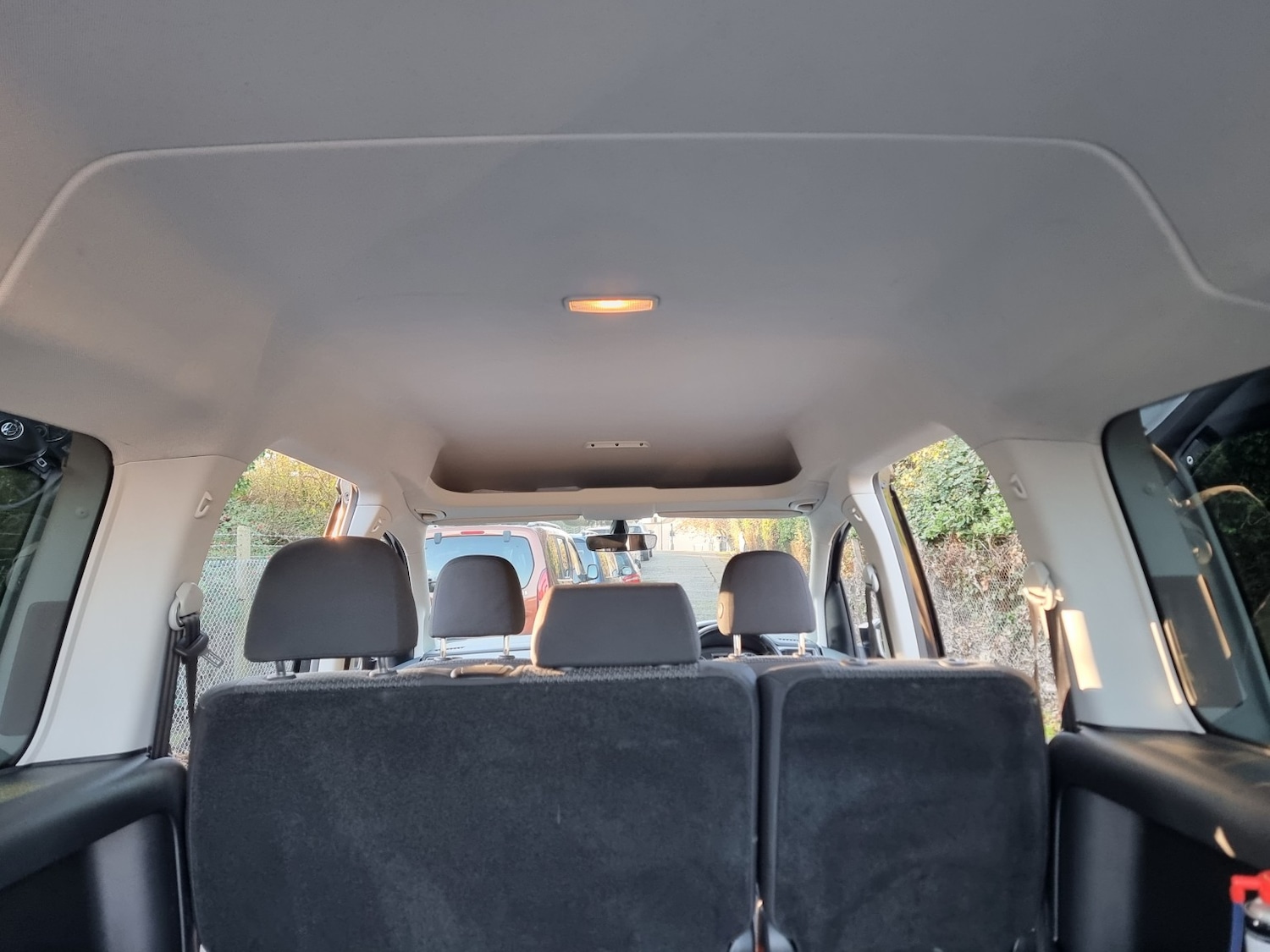 Used Volkswagen Caddy Maxi Life 2018 for sale - 76982793: Photo 36