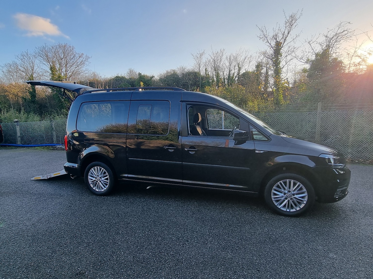 Used Volkswagen Caddy Maxi Life 2018 for sale - 76982793: Photo 37