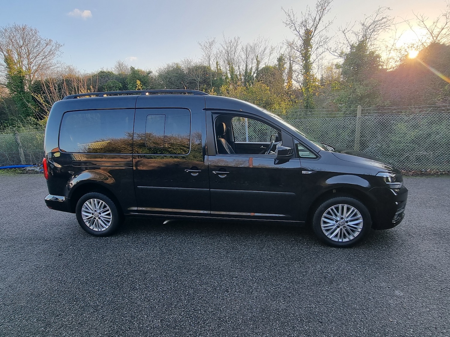 Used Volkswagen Caddy Maxi Life 2018 for sale - 76982793: Photo 38