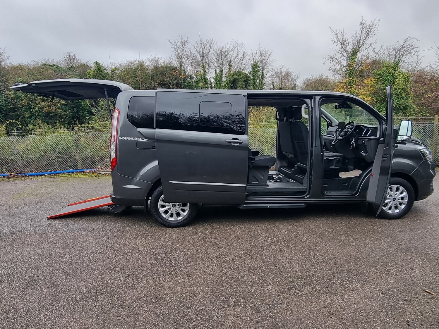 Used Ford Tourneo Custom 2020 for sale - 76625531: Photo 30