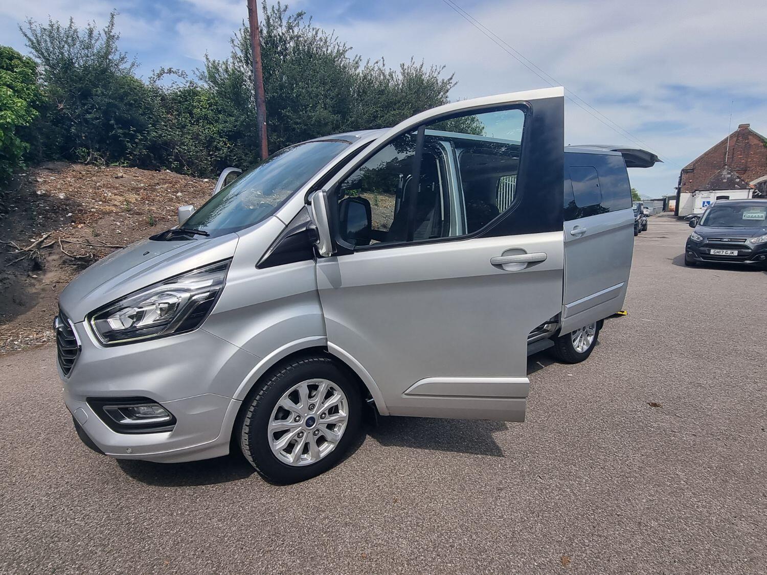 Used Ford Tourneo Custom 2020 for sale - 76712617: Photo 14