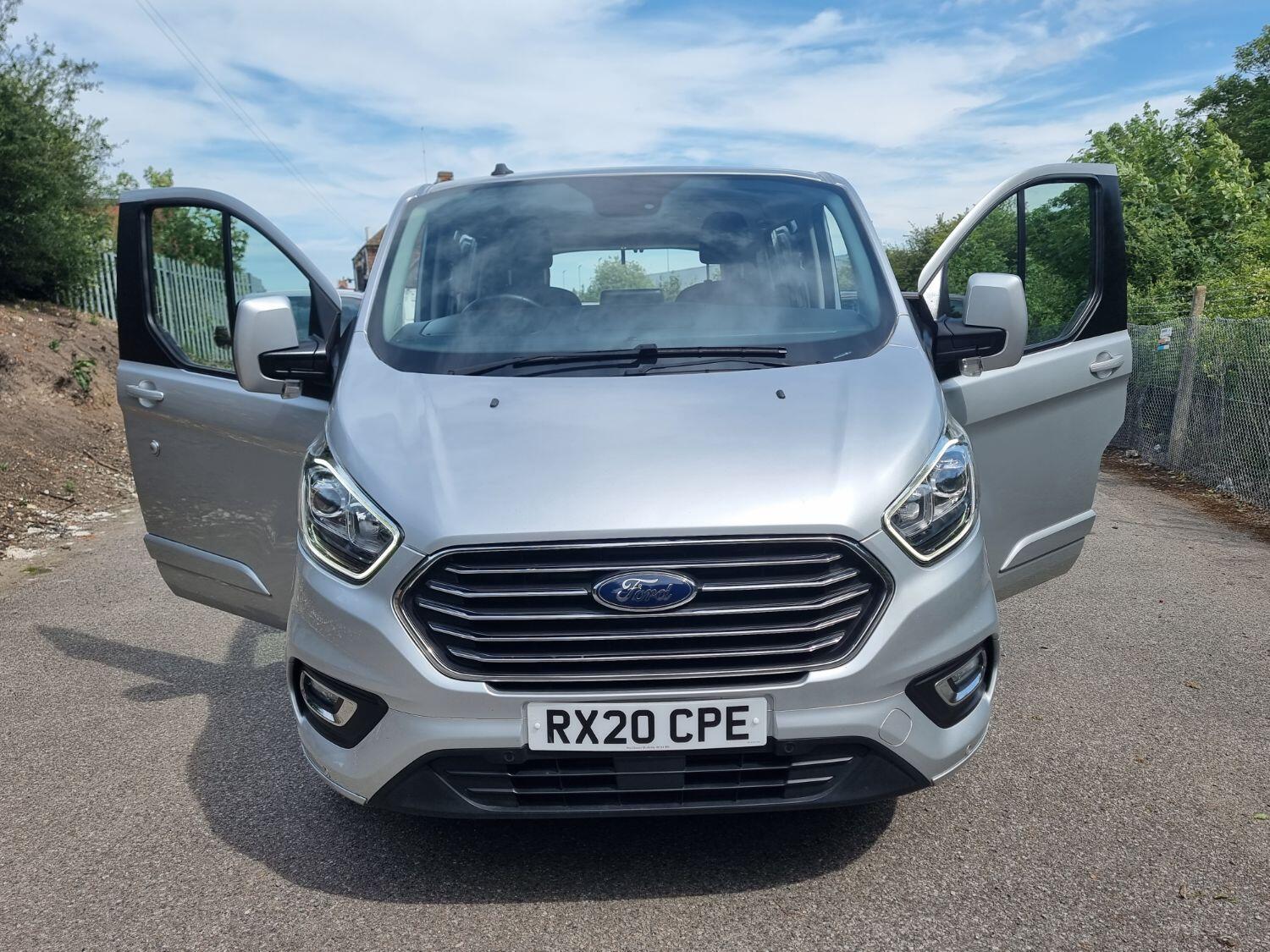 Used Ford Tourneo Custom 2020 for sale - 76712617: Photo 15