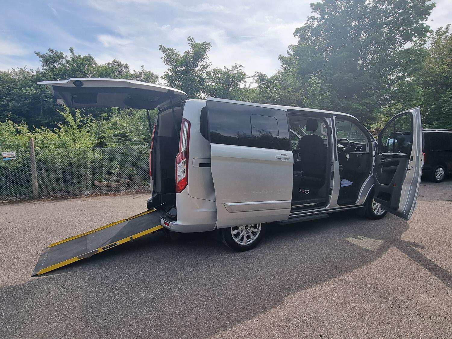 Used Ford Tourneo Custom 2020 for sale - 76712617: Photo 16