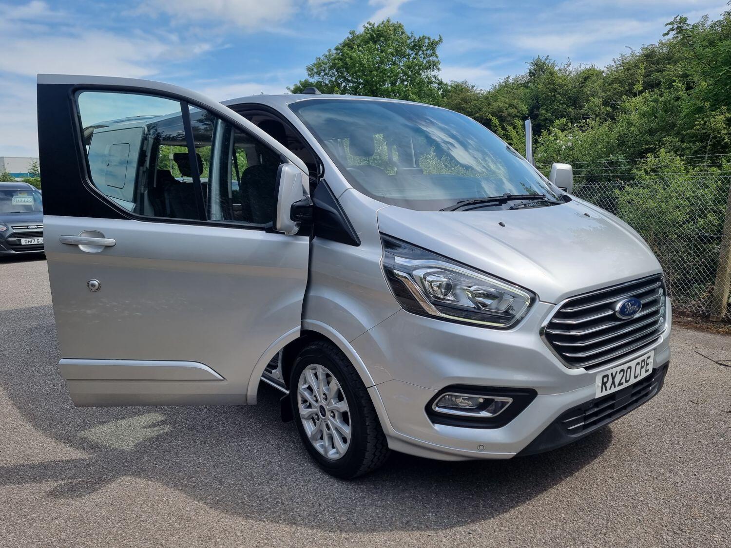 Used Ford Tourneo Custom 2020 for sale - 76712617: Photo 17