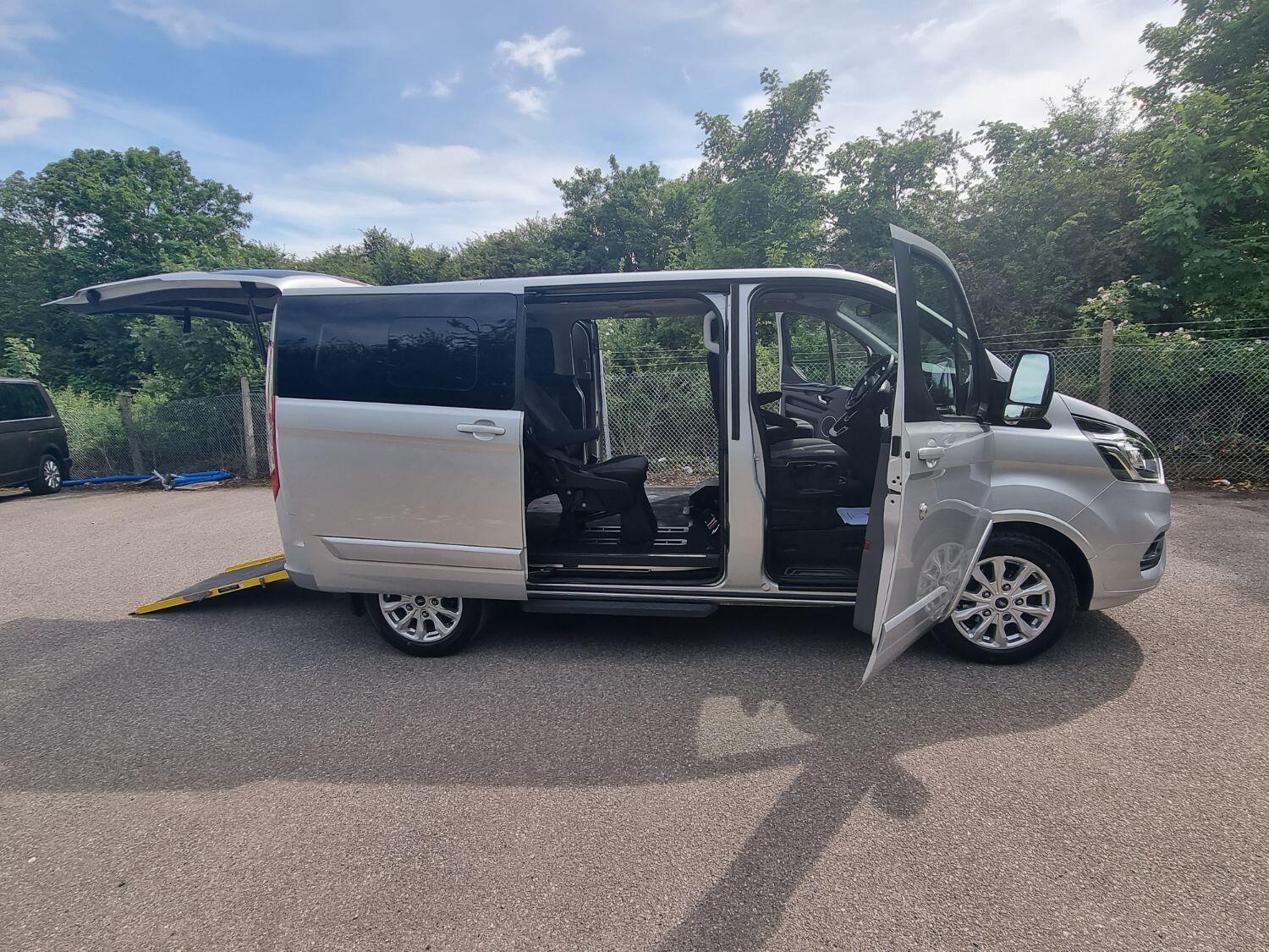 Used Ford Tourneo Custom 2020 for sale - 76712617: Photo 18