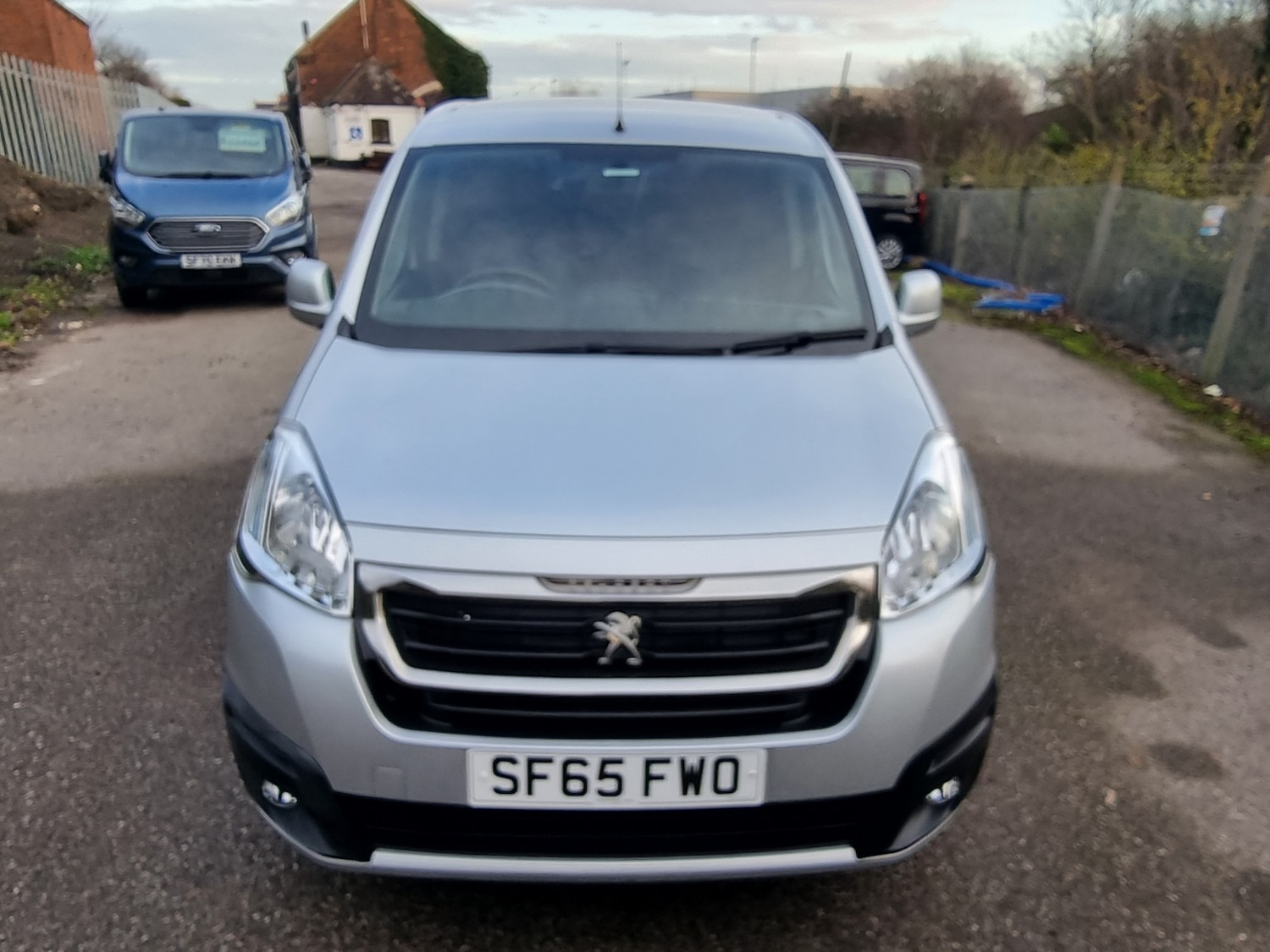 Used Peugeot Partner Tepee 2015 for sale - 76982731: Photo 12
