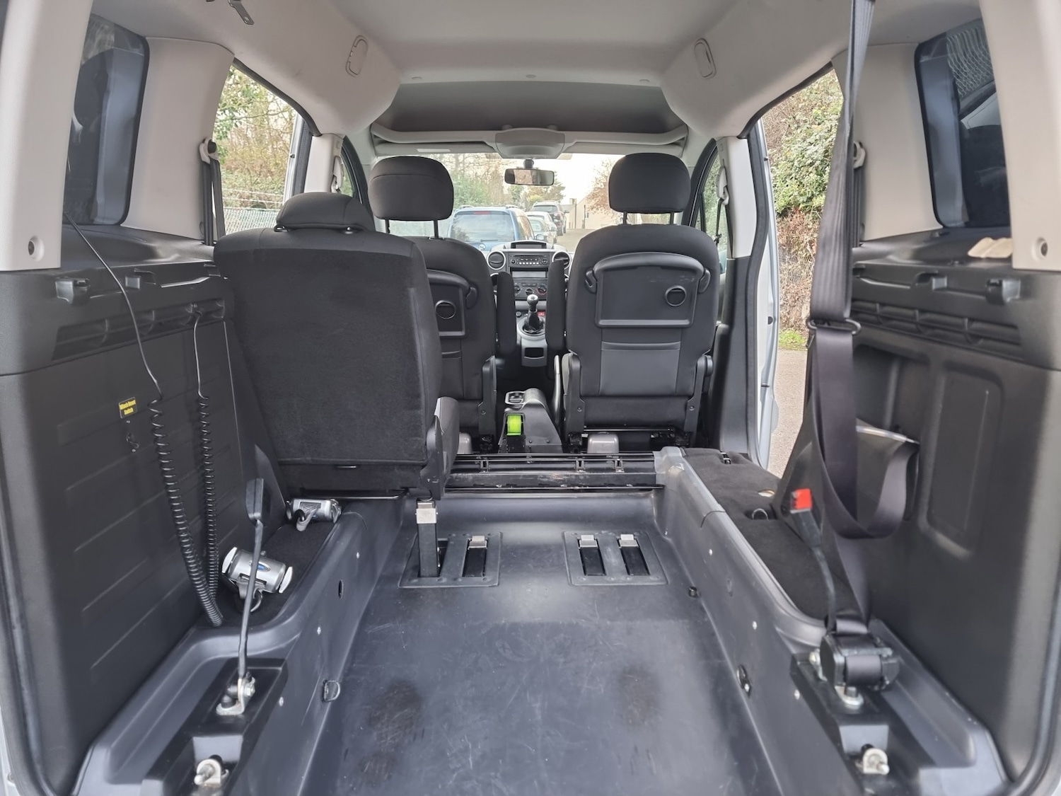 Used Peugeot Partner Tepee 2015 for sale - 76982731: Photo 38