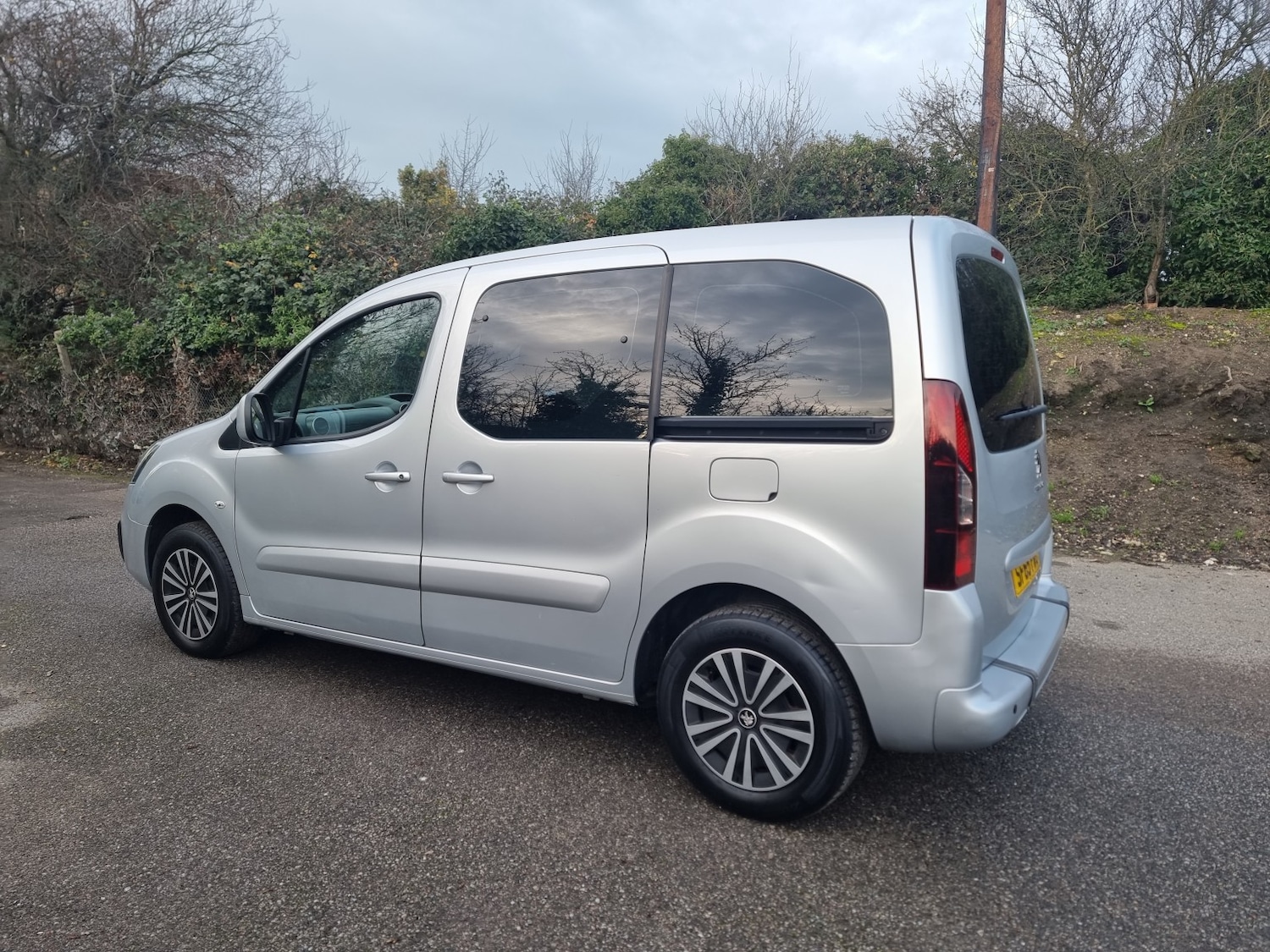 Used Peugeot Partner Tepee 2015 for sale - 76982731: Photo 7