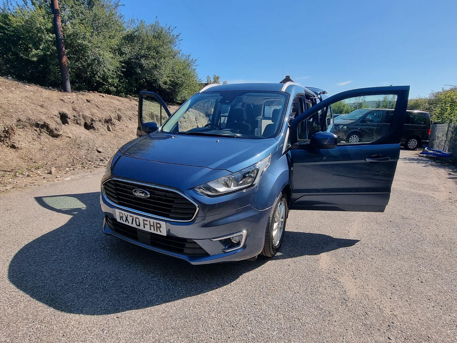 Used Ford Grand Tourneo Connect 2020 for sale - 76625529: Photo 19