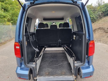 Used Volkswagen Caddy Maxi Life 2017 for sale - 76625522: Photo