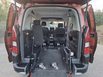 Used Peugeot Rifter 2019 for sale - 76625520: Photo