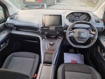 Used Peugeot Rifter 2019 for sale - 76625520: Photo