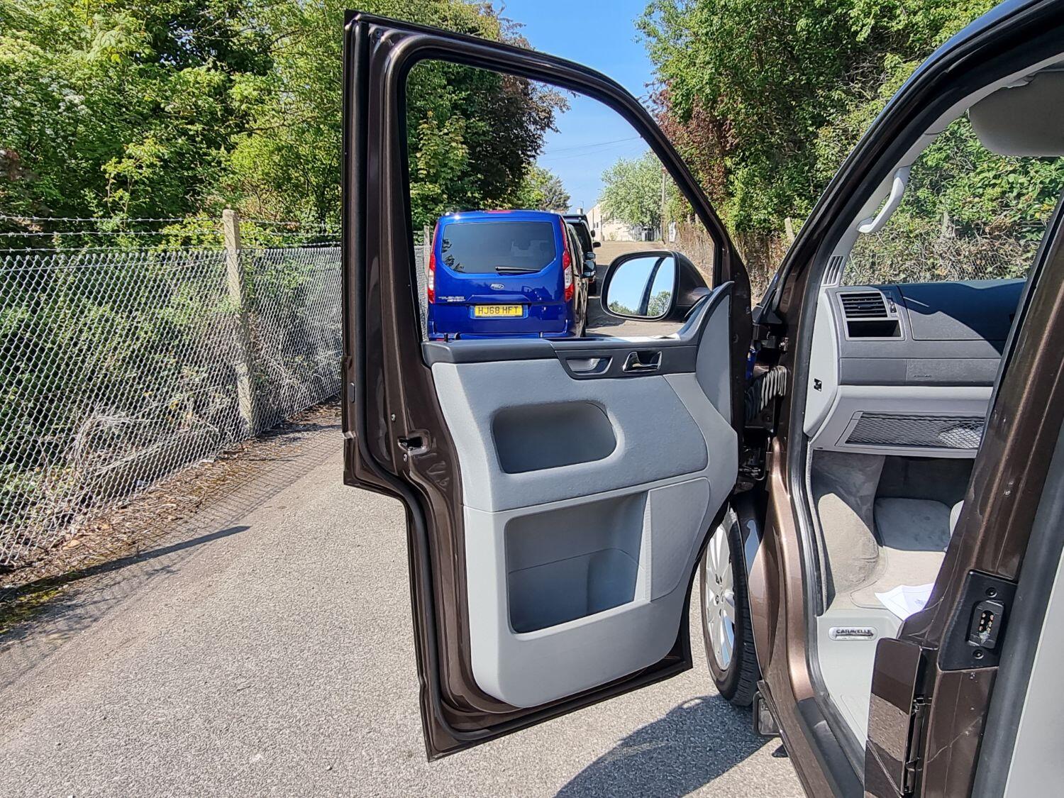 Used Volkswagen Caravelle 2011 for sale - 76769232: Photo 27