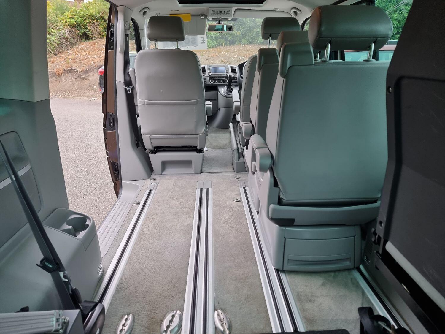 Used Volkswagen Caravelle 2011 for sale - 76769232: Photo 38