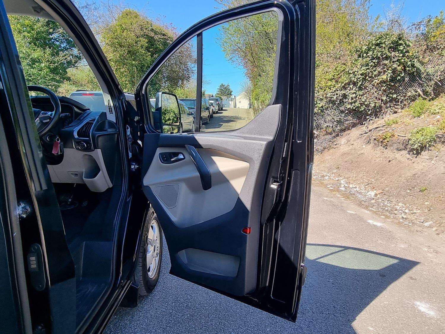 Used Ford Tourneo Custom 2017 for sale - 76794424: Photo 29