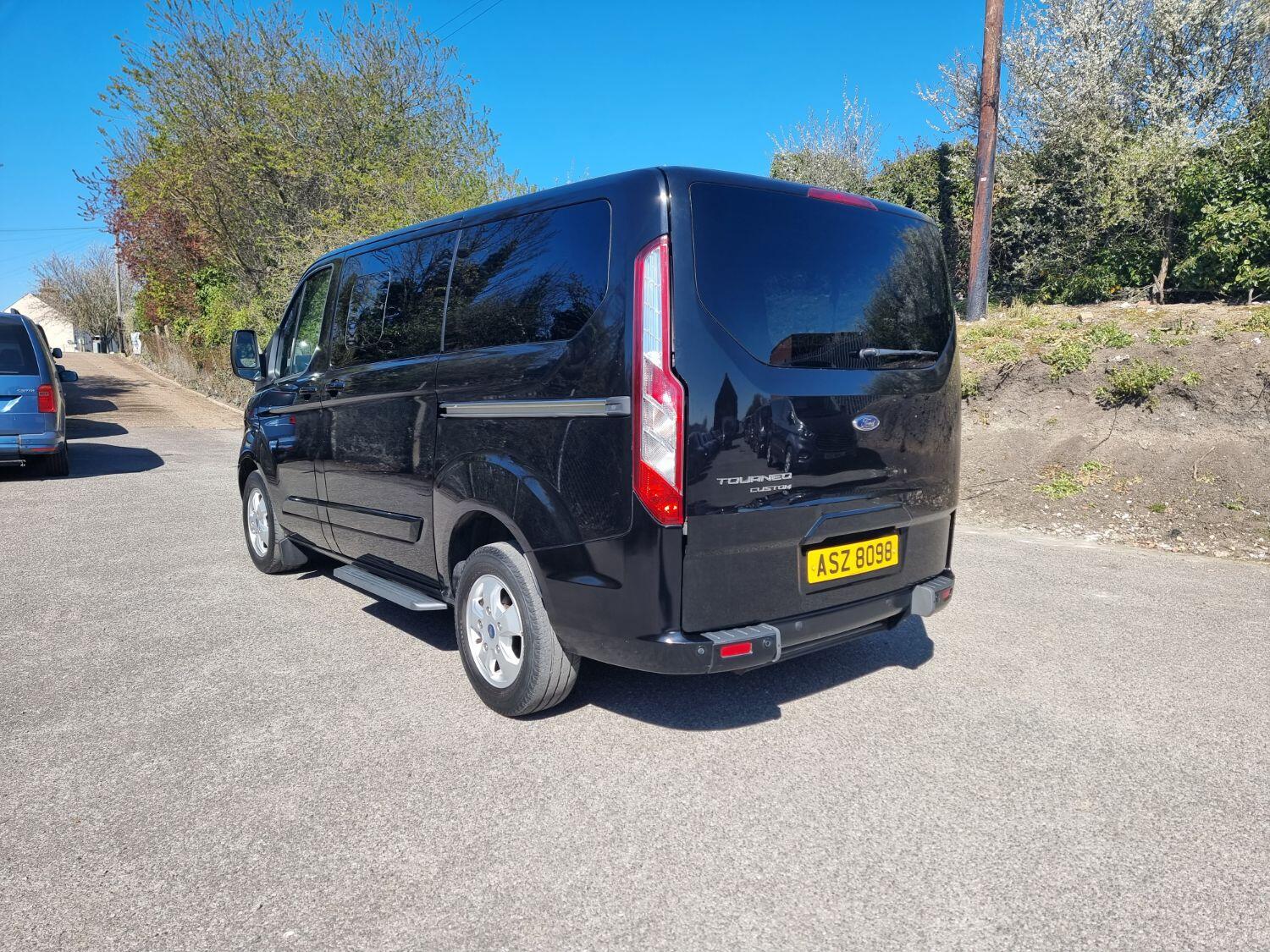 Used Ford Tourneo Custom 2017 for sale - 76794424: Photo 6