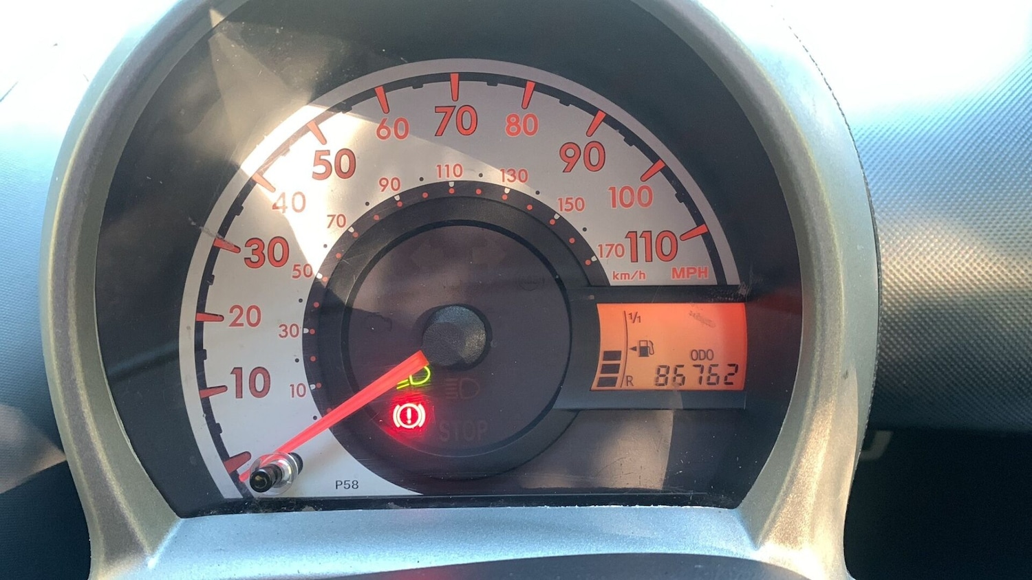 Used Toyota AYGO 2010 for sale - 76374260: Photo 6