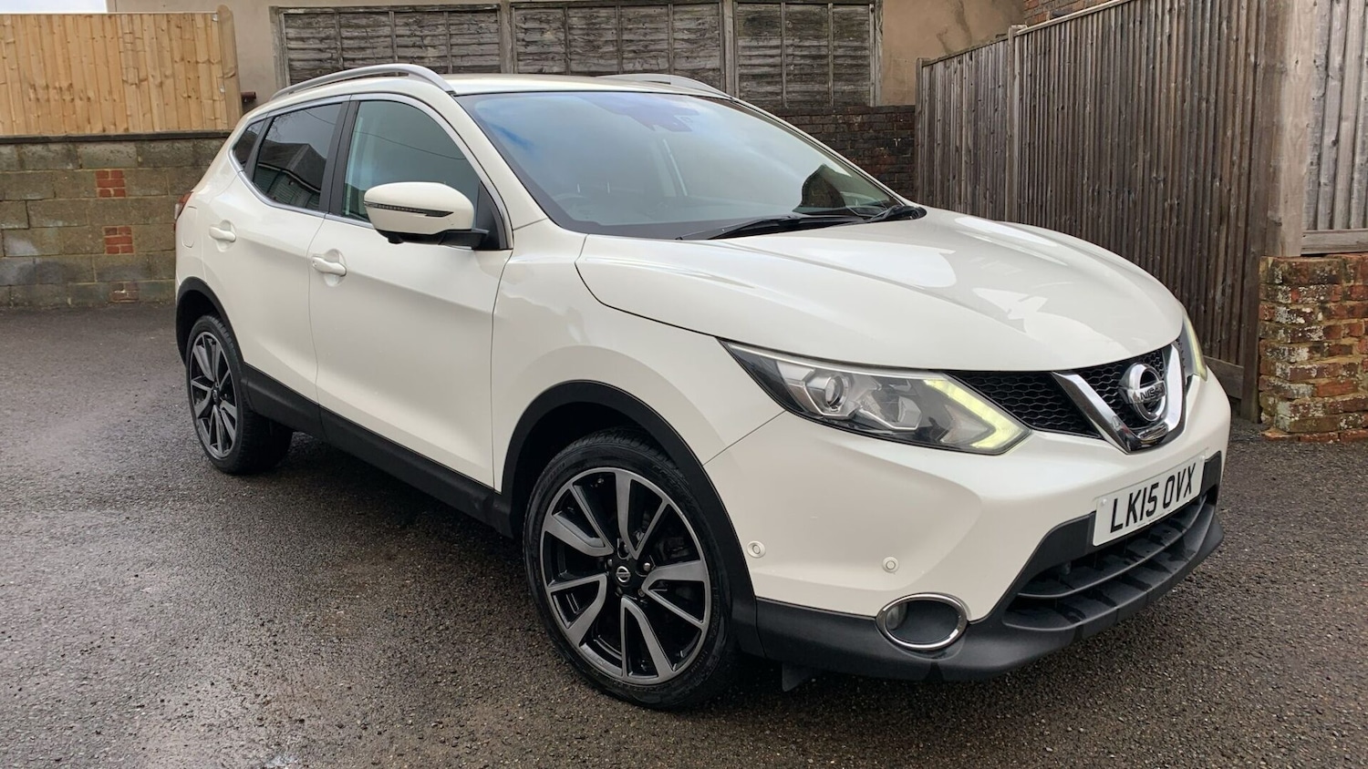 Used Nissan Qashqai 2015 for sale - 77234559: Photo 16